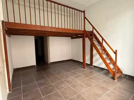 joli appartement  t2 centre-ville