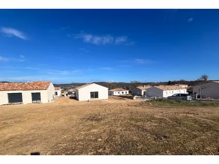 vente terrain 414 m² à brignoles (83170)  127 716 €