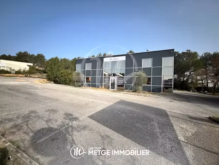 vente locaux professionnels 0 pièces 720 m² à saint-clément-de-rivière (34980)  1 390 000 