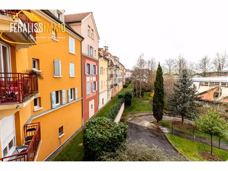 bel appartement f2 en plein coeur de ville !