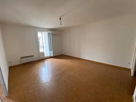 location appartement 2 pièces 45 m² à meze (34140)  610 €