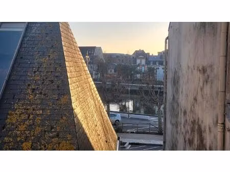 grand duplex centre ville sur les quais - 4pièces