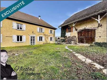 maison familiale avec dépendance - 235 m²