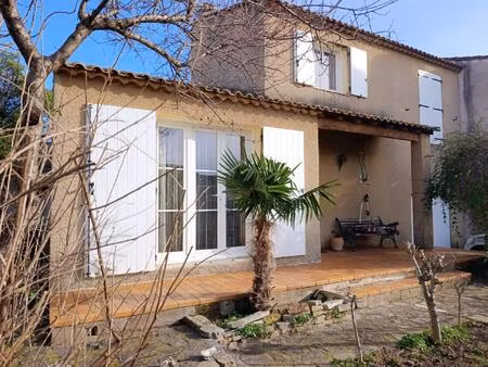 maison 3 chambres  garage  jardin  piscine