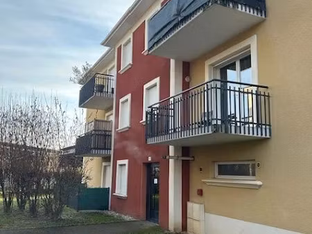 location appartement 2 pièces 54 m² à bourg-en-bresse (01000)  700 €