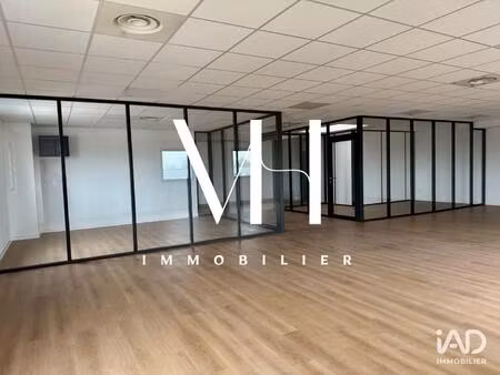 location bureaux 155 m²