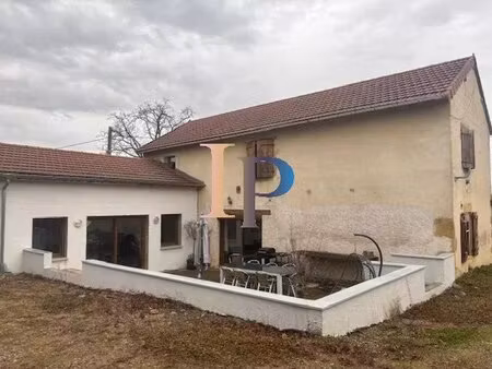 5 mn charlieu fermette renovee