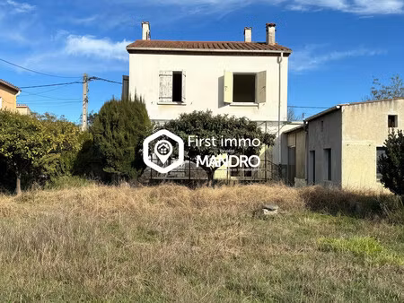 maison de ville à rénover t5 - jardin - garage