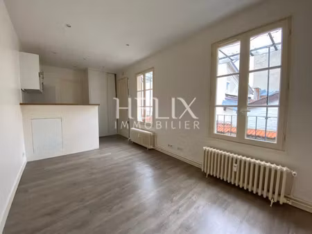 location appartement 1 pièce 20 m² à saint-germain-en-laye (78100)  705 €