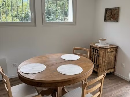 super t3 avec terrasse  cognin