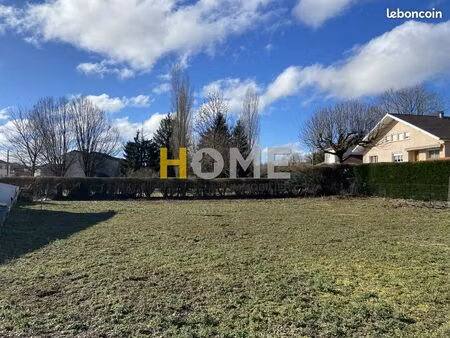 terrain 590 m² sainte-anne-sur-gervonde