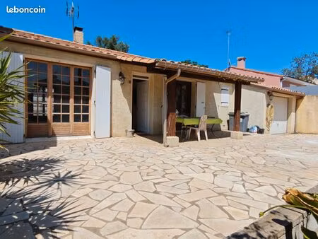 villa  2 chambres  plein pied avec terrain sur agde