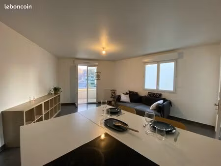 location f2 meublé avec parking