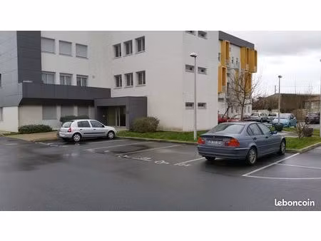 parking proche porte royale