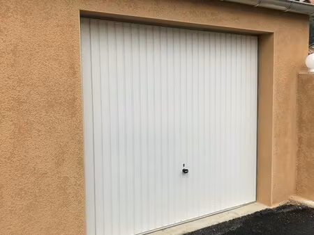 garage 15m2 sisteron