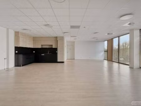 bien professionnel à louer à zwevegem € 8.088 (lkvj7) - maes concept immo | zimmo