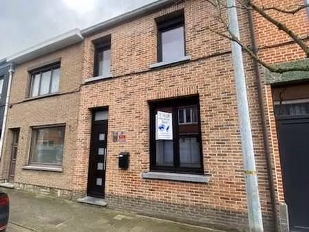 stijlvol gerenoveerde rijwoning met 2 slaapkamers  multif...