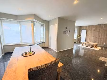 maison multifonctionnelle à vendre avec 3 pièces à desselgem