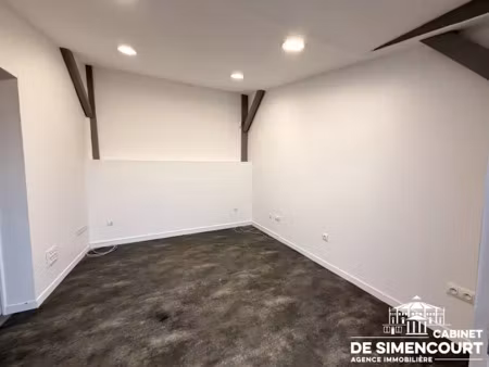 location locaux professionnels 42 m² à longueau (80330)  350 €