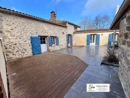 vente maison à belleville-sur-vie (85170) : à vendre / 124m² belleville-sur-vie