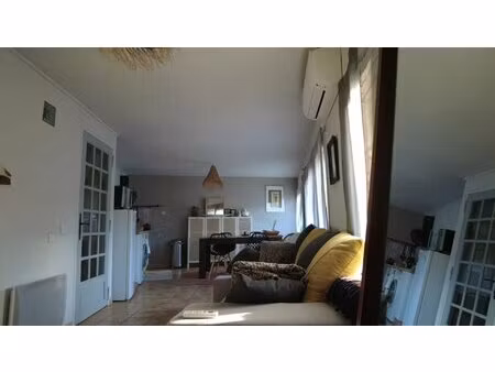 coquet t2 avec terrasse