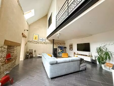 vente maison à meillac (35270) : à vendre / 175m² meillac