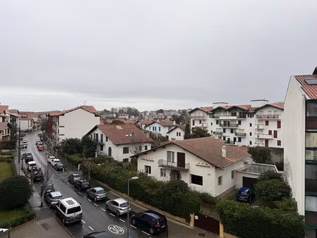 centre plage t3 avec balcon et aperçu mer
