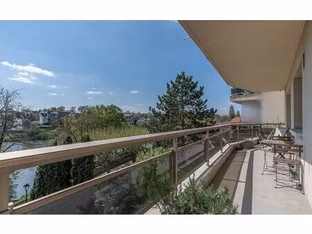 location appartement  m² t-2 à champigny-sur-marne  1 351 €