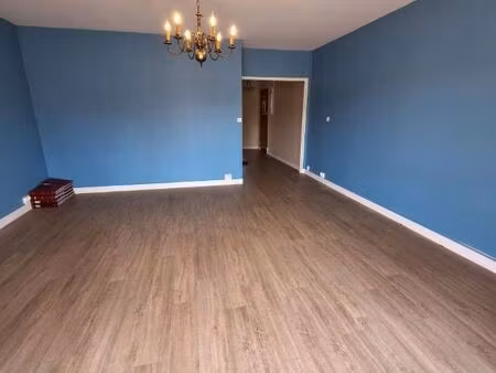 vente appartement 2 pièces 67 m² troyes (10000)