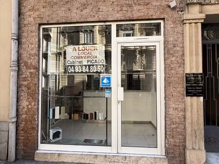 local commercial – 5 rue châteauneuf