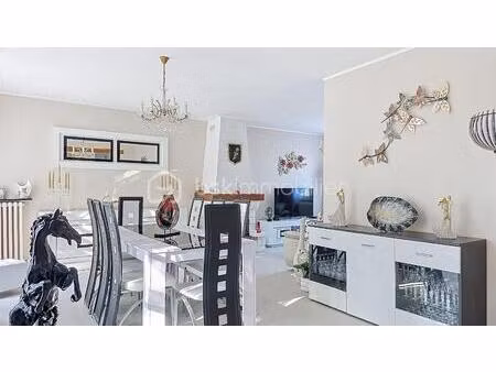 maison de 100 m² à fretoy