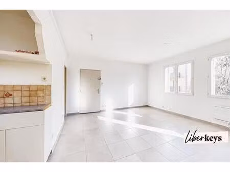 appartement t3 + garage carpentras proche centre ville