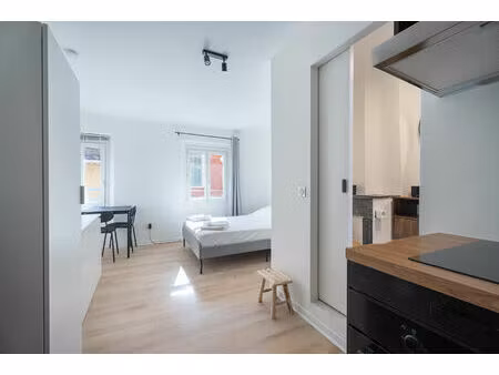 a louer - la seyne sur mer appartement studio de 17.70 m²