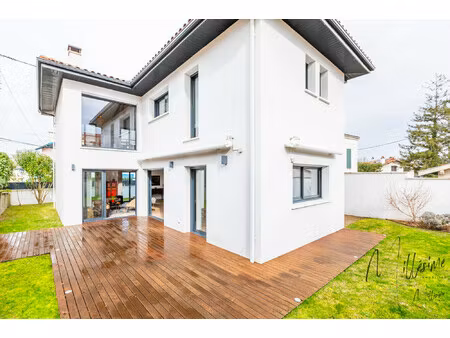 contemporaine proche du quintaou