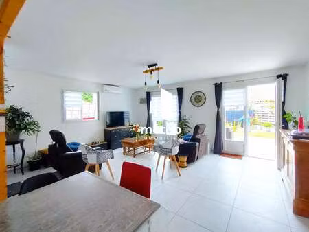 vente maison à luçon (85400) : à vendre / 136m² luçon