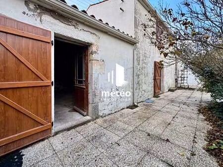 vente maison à luçon (85400) : à vendre / 70m² luçon