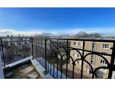 location appartement  m² t-2 à le plessis-robinson  1 180 €