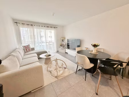 location appartement 3 pièces  58.08m²  metz