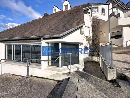 local commercial multiservice saint nom la breteche 4 pièce(s) 75 m2