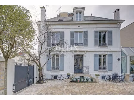 maison le vesinet 9 pièces 250 m2