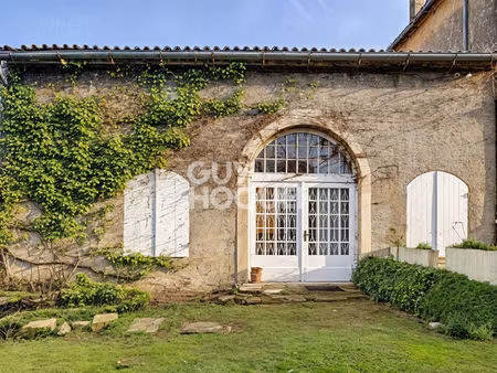 ancien chai à réinventer 100 m² esprit loft