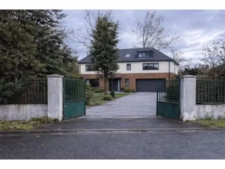 rare – terrain constructible 600 m² – zone uda – vernouil