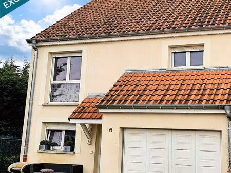 maison 5 pièces  4 chambres  terrasse  quartier calme.