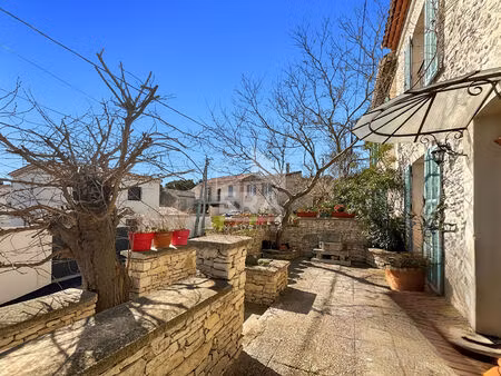 les pennes mirabeau - maison de ville 4 pièces de 136m2 avec terrasse et garage