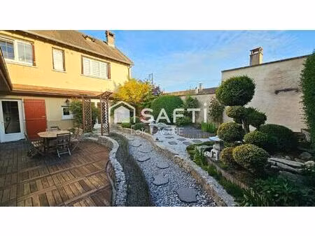 maison 4 chambres +bureau et double garage