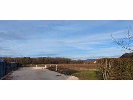 terrain constructible   viabilisé