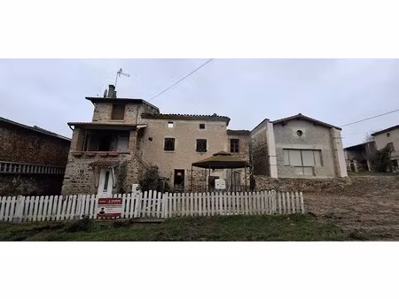 vente maison 7 pièces 158 m² à bort-l'etang (63190)  69 000 €