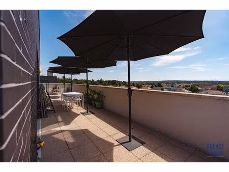 appartement pieces - 96 m² - terrasse 70 m² -plein sud