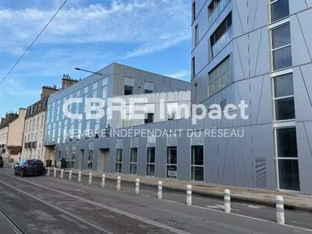 location bureau dijon 568 m²