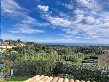 villa vue mer  cote d azur  piscine  jardin  parking   garage exposition sud